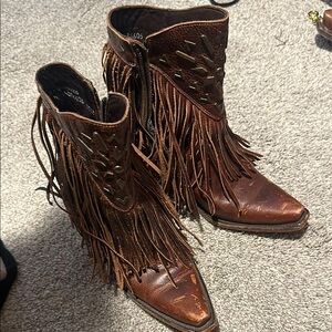 Lane fringe boots